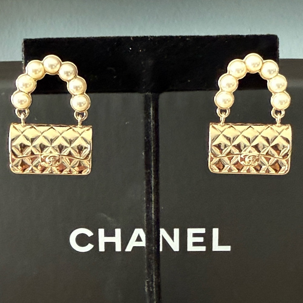 Chanel Pearl & Gold-Tone Quilted Flap Bag Earrings